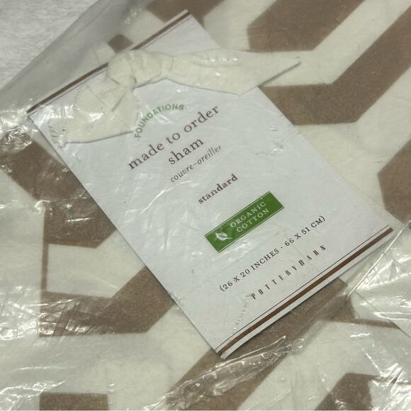 Pottery Barn Standard Pillow Sham Tan White Trellis Pattern Bedding NIP NEW - Picture 2 of 2